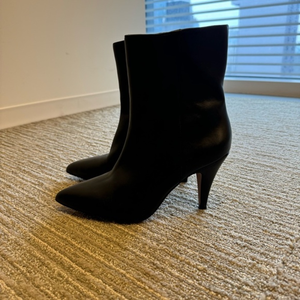 Vince Camuto Pointy Toe Black Leather Booties